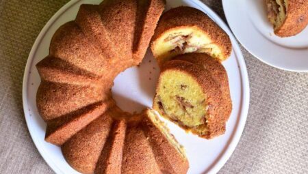 Jewish Apple Cake