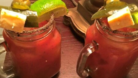 Spicy Red Snapper (Bloody Mary with Gin)