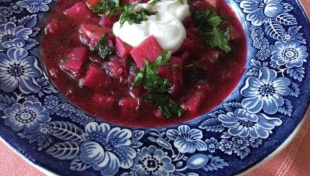 Sasha’s Vegan Borscht