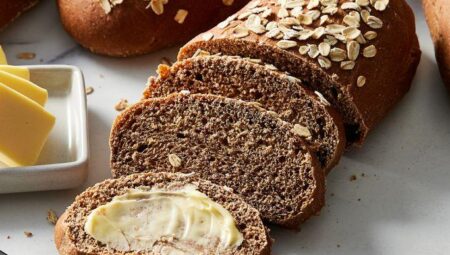 Copycat Cheesecake Factory Brown Bread