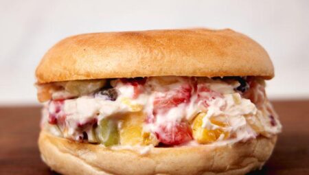 Fruit Pizza Chopped Bagel